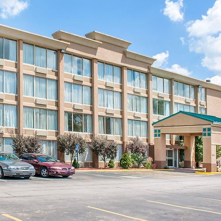 Quality Inn & Suites Lafayette I-65 Exteriör bild