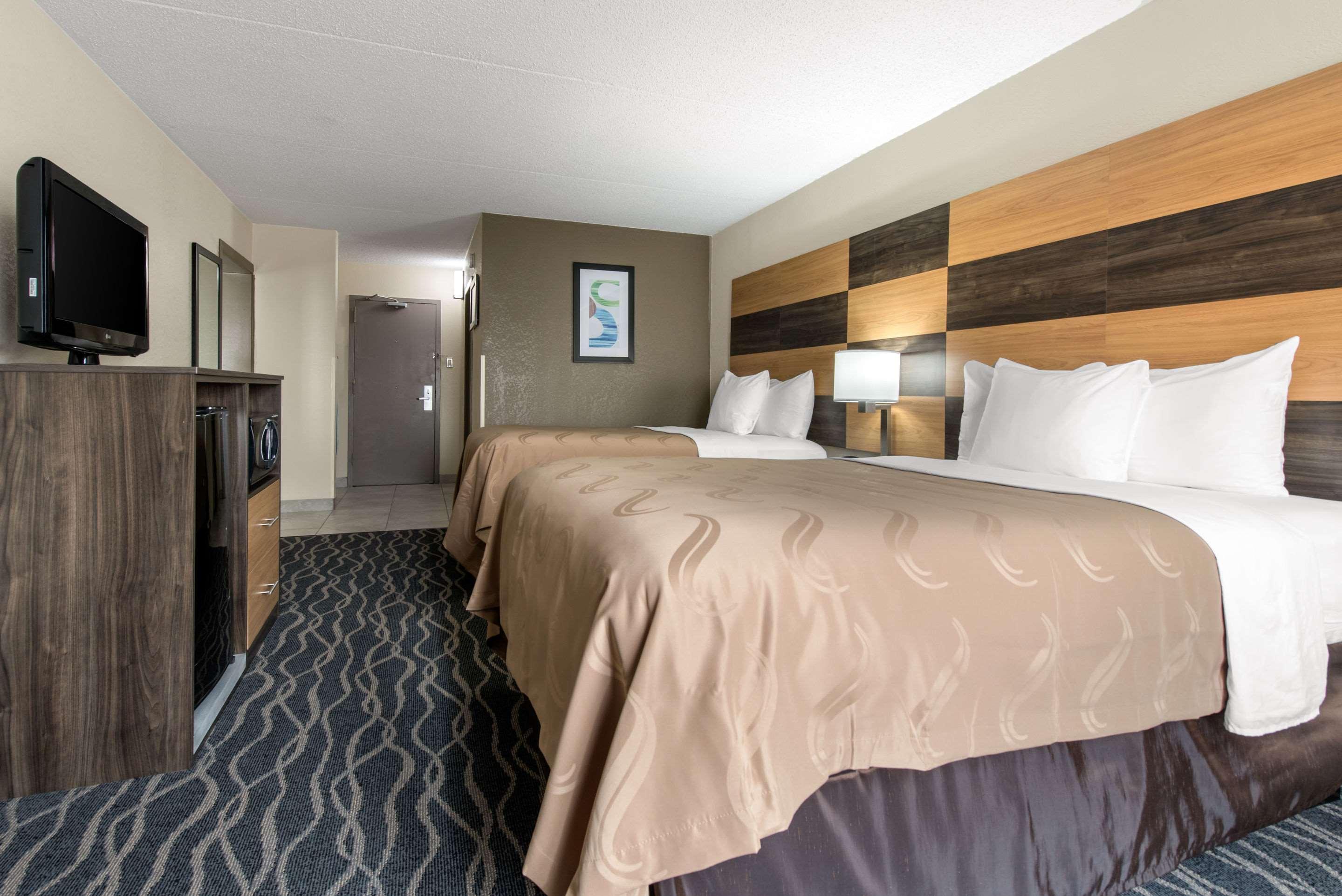 Quality Inn & Suites Lafayette I-65 Exteriör bild